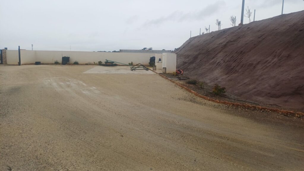 WhatsApp Image 2026-01-11 at 15.51.58(4)